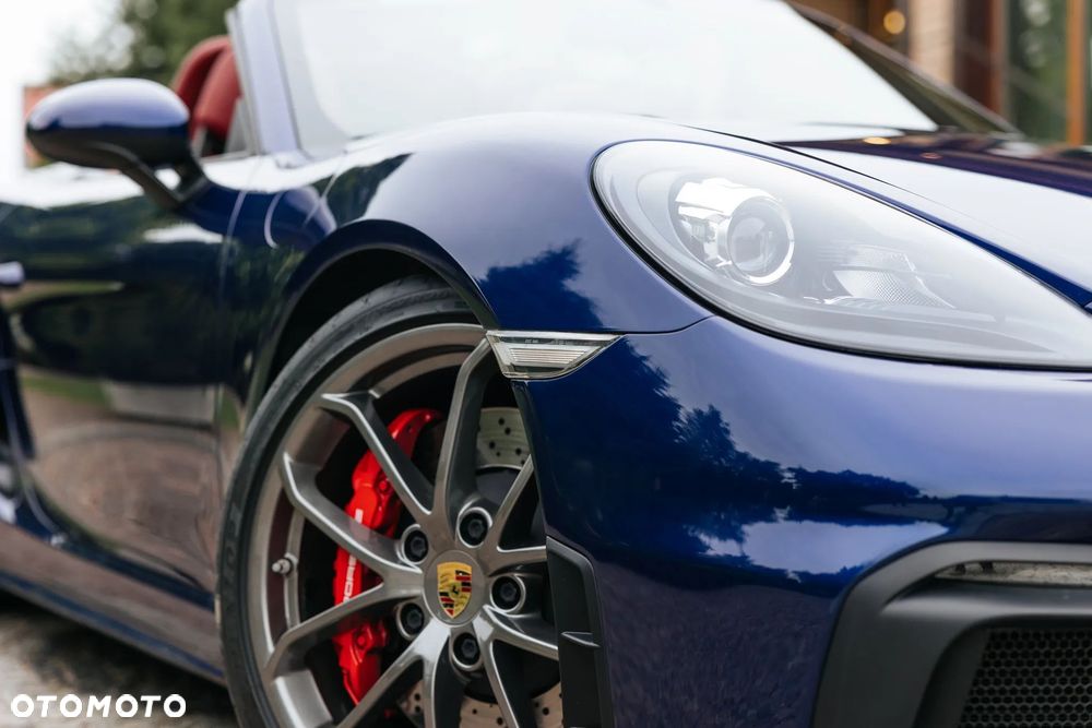 Porsche 718 Boxster Spyder - 9