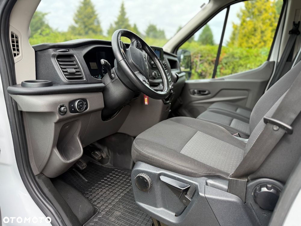 Ford Transit - 17