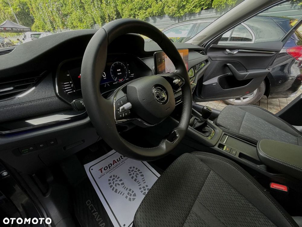 Skoda Octavia 1.5 TSI ACT Sportline - 14