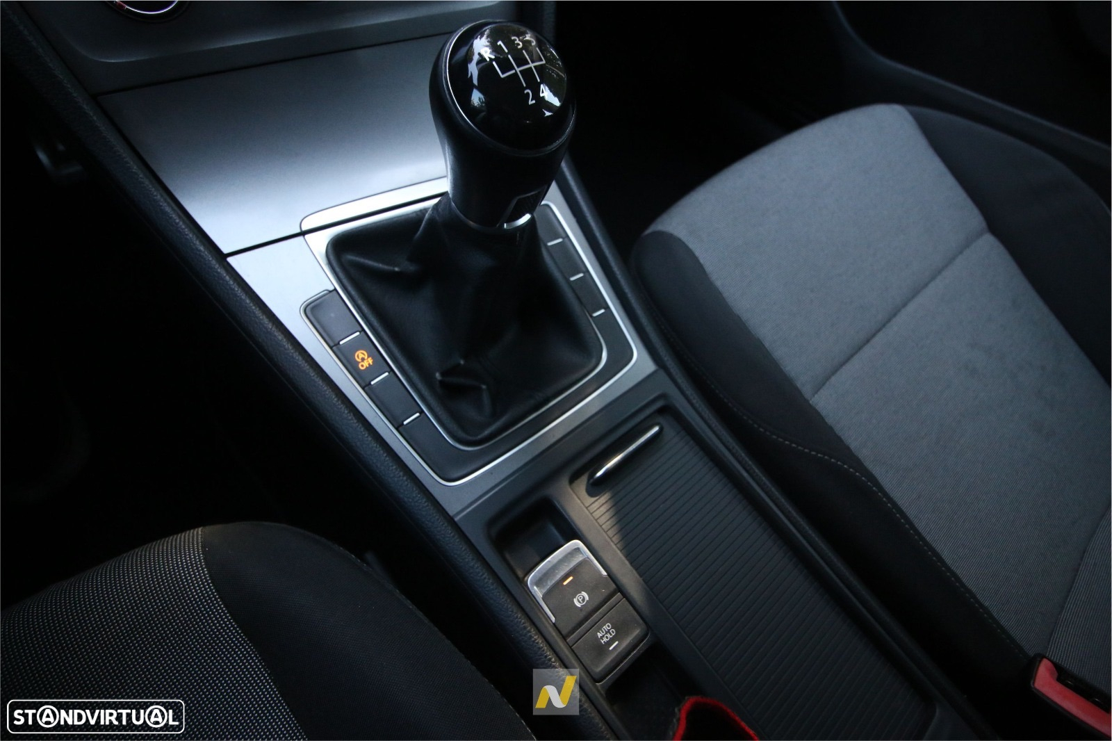 VW Golf - 12