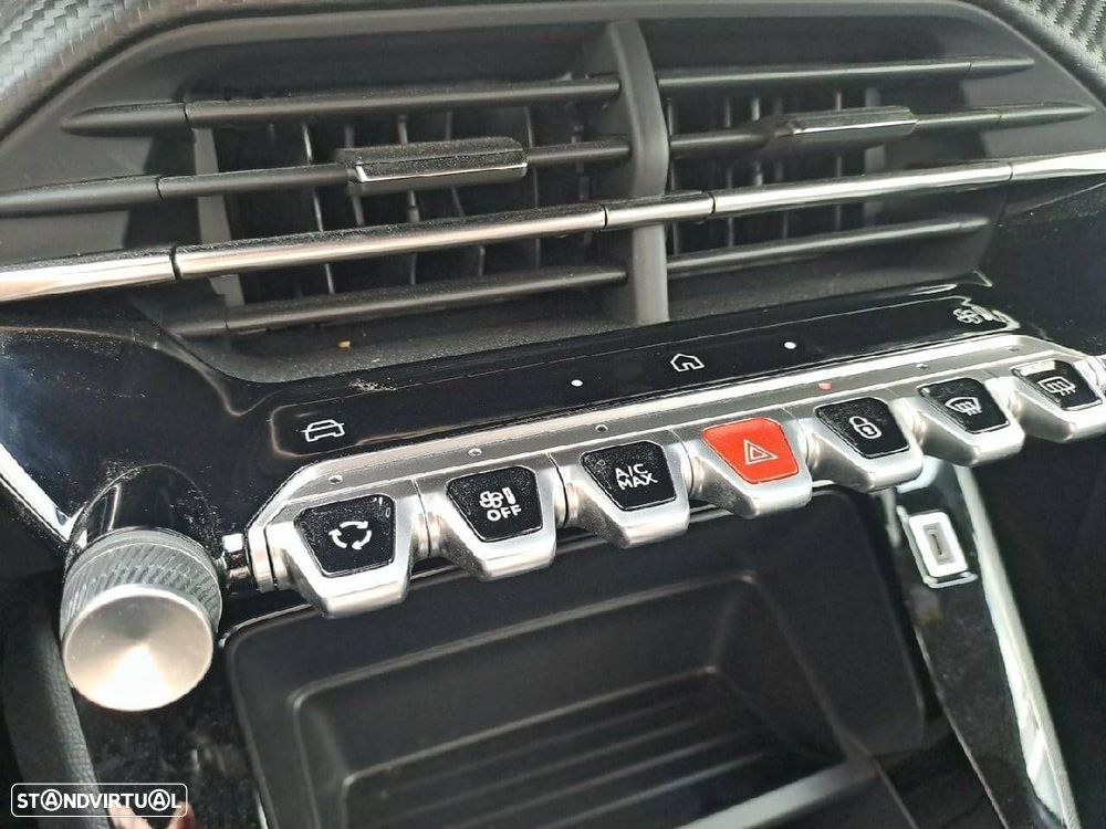 Peugeot e-2008 54 kWh Style - 22