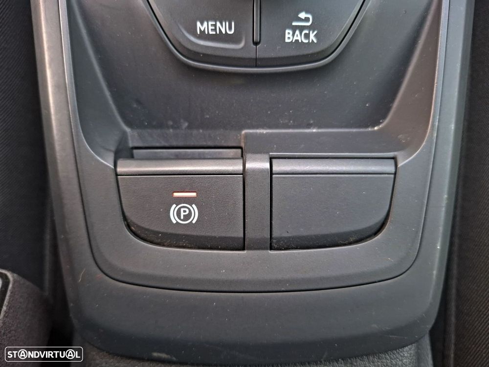 Audi Q2 30 TFSI - 22