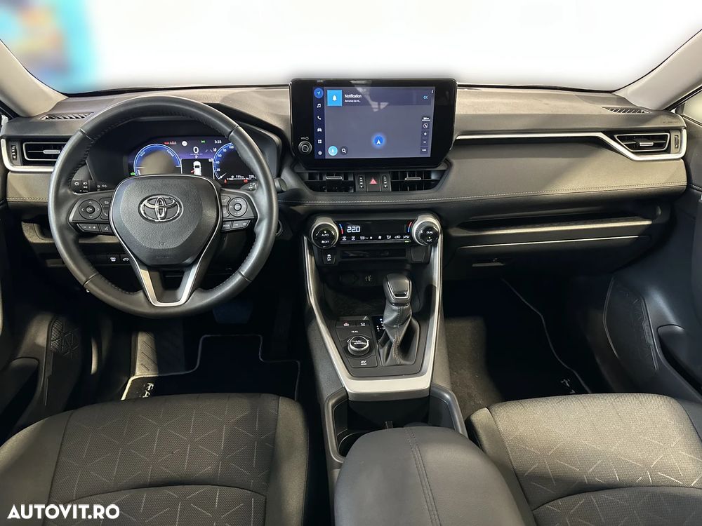 Toyota RAV4 - 9