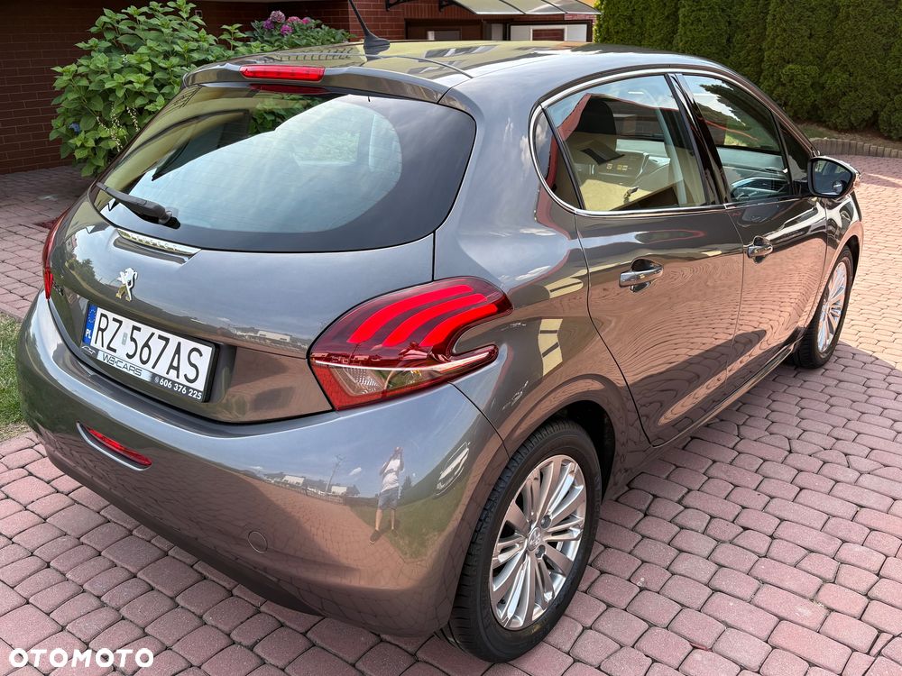 Peugeot 208 1.2 PureTech Allure - 7
