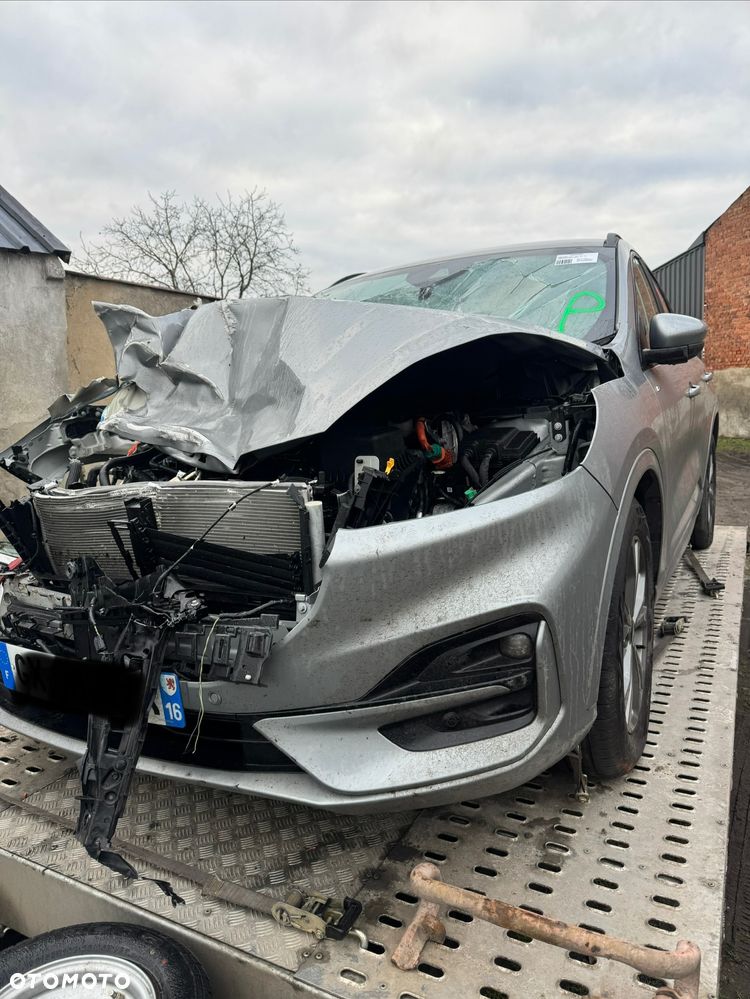 Ford Kuga 2.5 FHEV FWD ST-Line X eCVT - 6