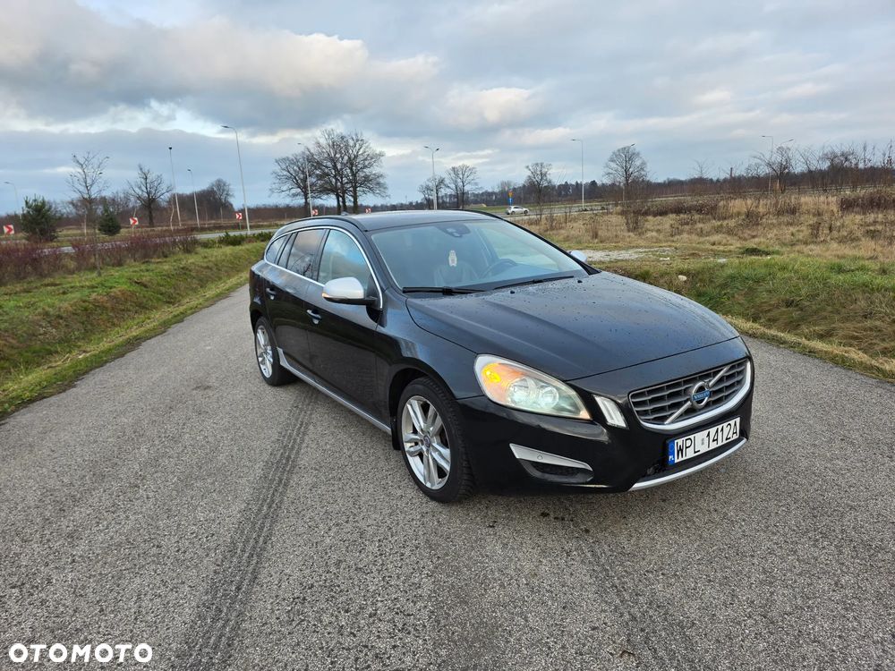 Volvo V60 D4 Geartronic Momentum - 3