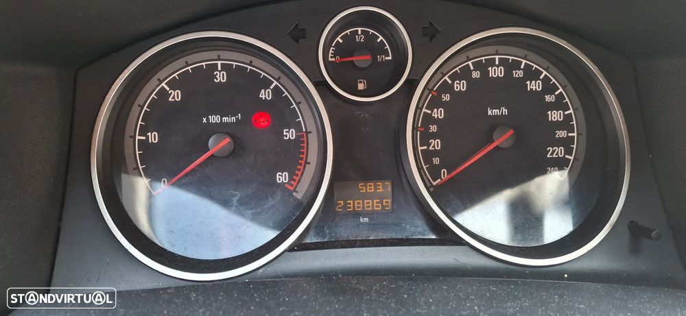 Opel Astra 1.3 CDTI Enjoy EcoFLEX - 9