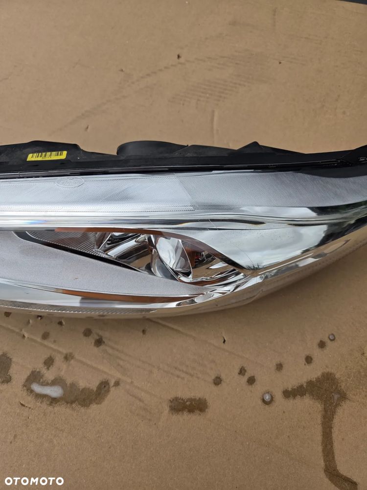 Lampa lewa przednia Ford Fiesta MK-7 Lift Led C1BB-13W030-CG 2126899 Reflektor lewy przód przedni Ford Fiesta MK-7 Lift Soczewka Led C1BB-13W030-CH - 6