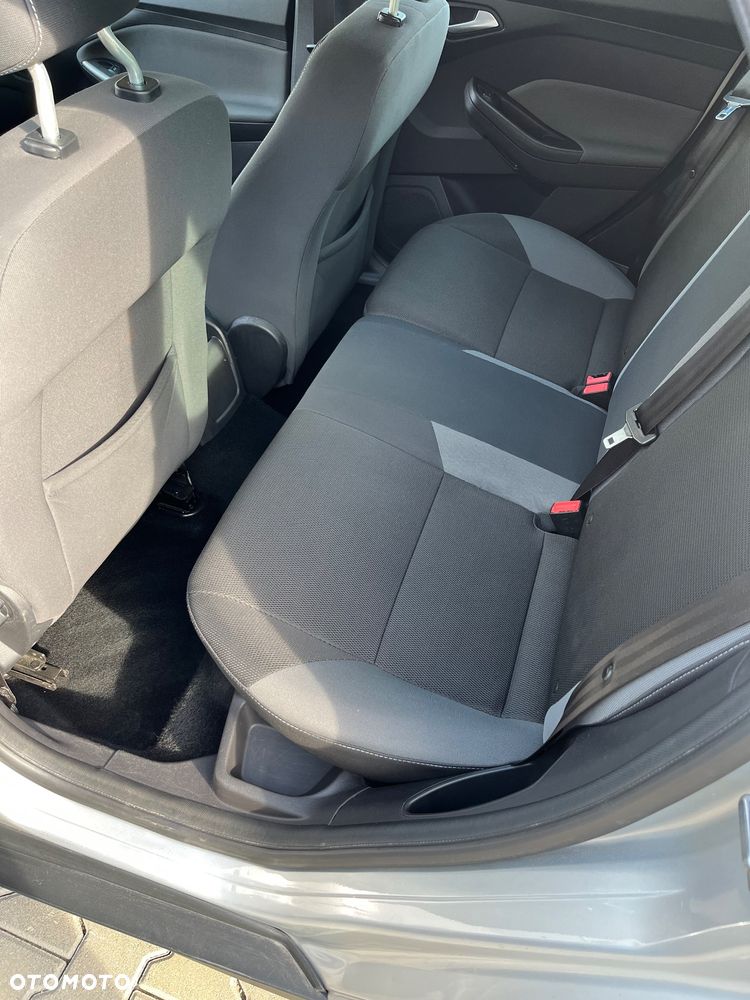Ford Focus - 11