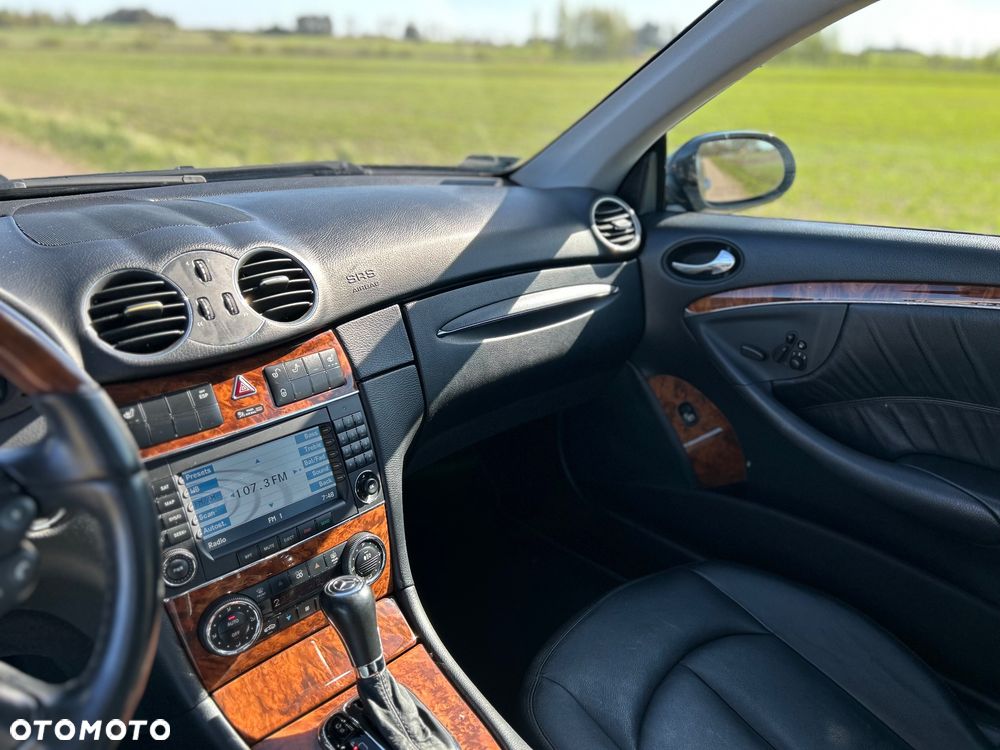 Mercedes-Benz CLK - 14