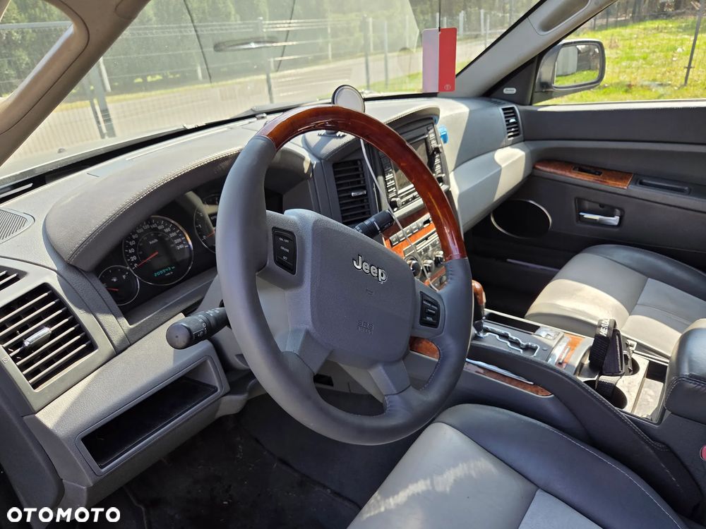 Jeep Grand Cherokee 5.7 V8 HEMI Automatik Overland - 9