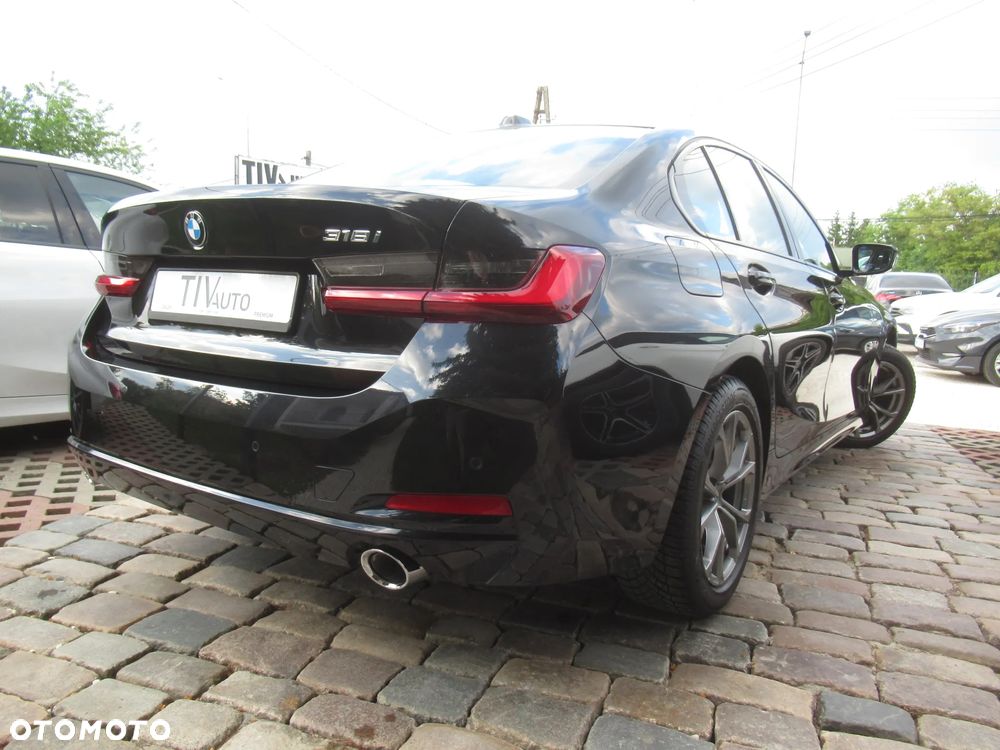 BMW Seria 3 318i - 3