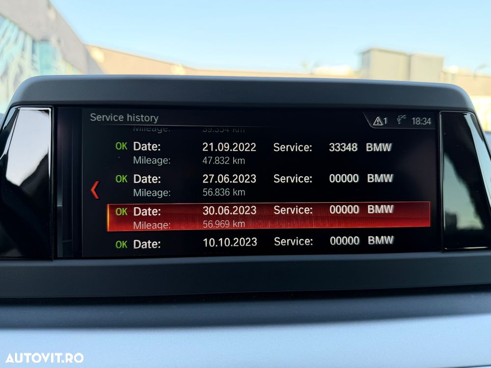 BMW Seria 5 530i xDrive AT - 12
