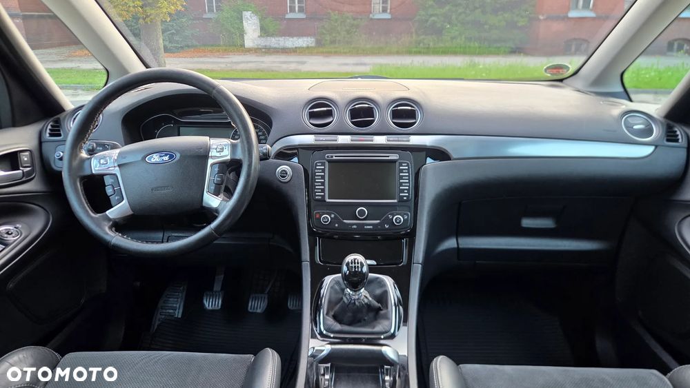 Ford Galaxy 2.0 TDCi Titanium - 25