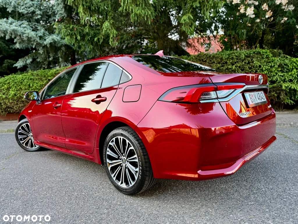 Toyota Corolla 1.8 Hybrid Executive - 18