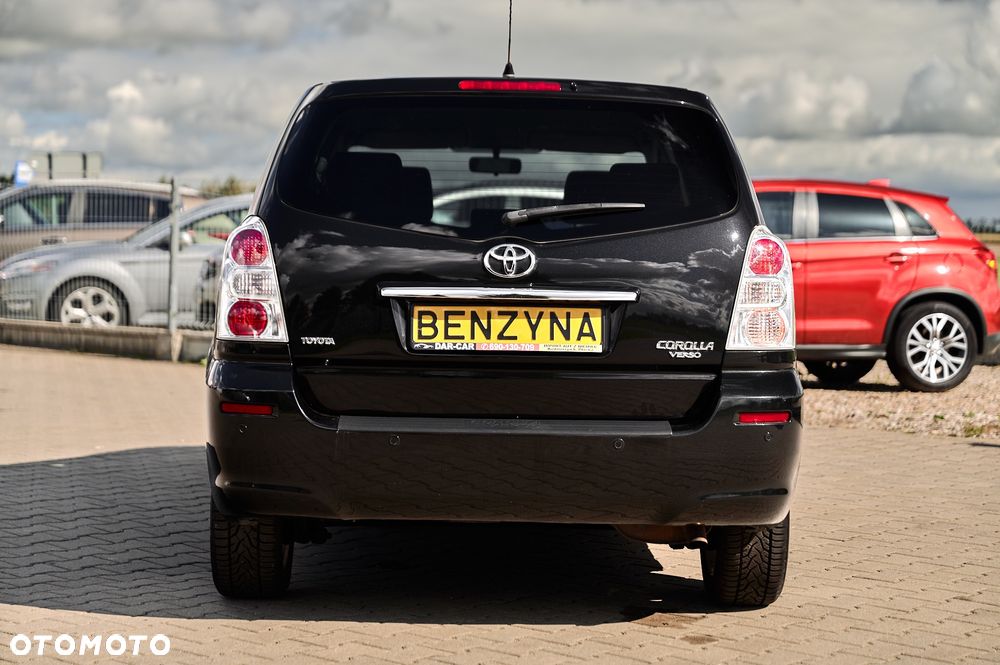 Toyota Corolla Verso - 18