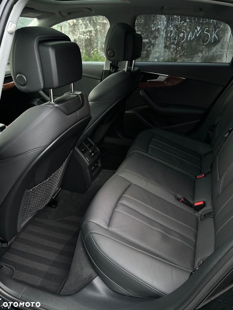 Audi A4 Limousine 40 TFSI quattro S tronic - 15