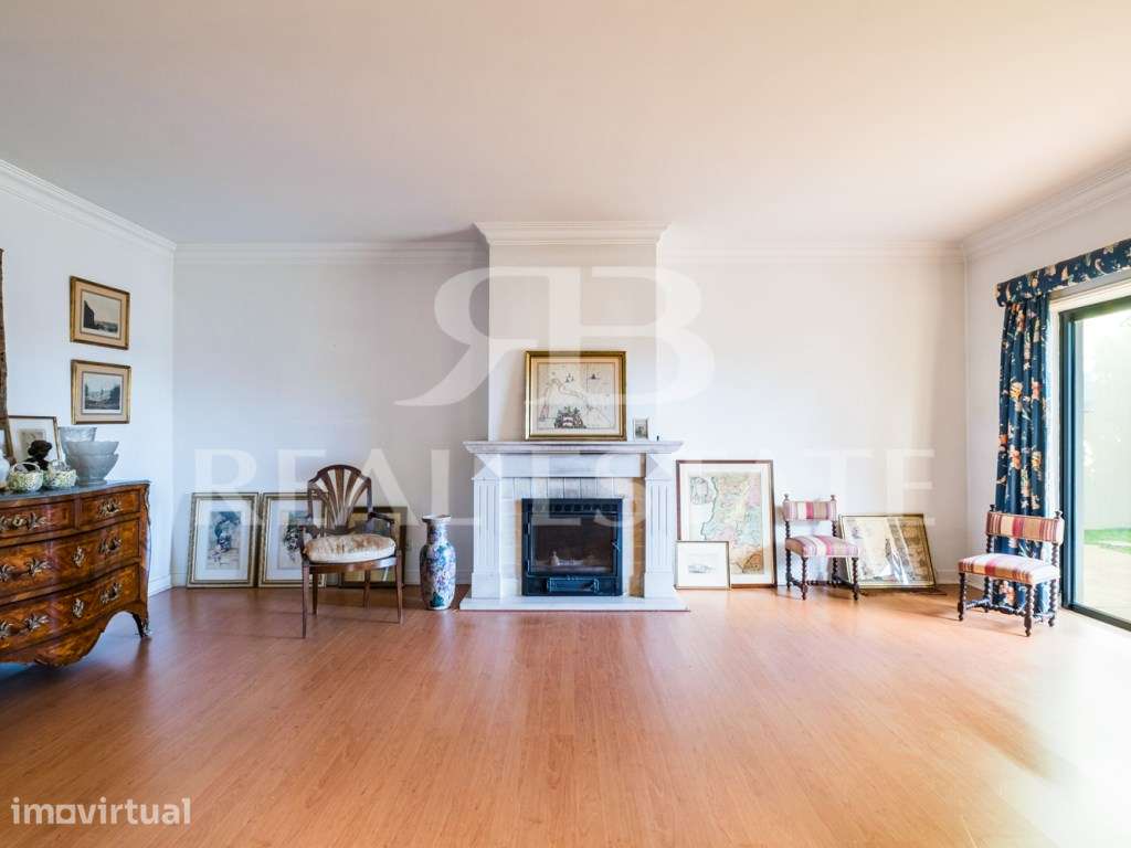 Apartamento T3 + Piscina + Garagem + Arrecadação, no centro de CASC... - Grande imagem: 3/23