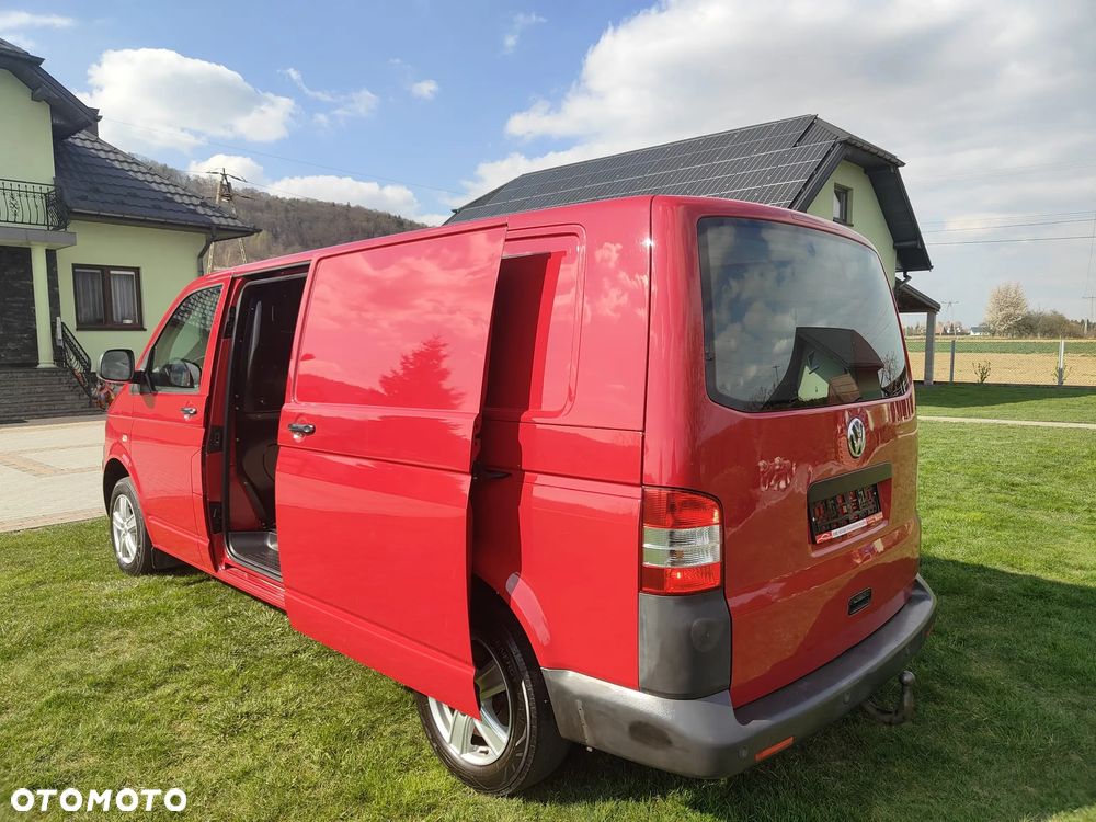 Volkswagen Transporter - 4