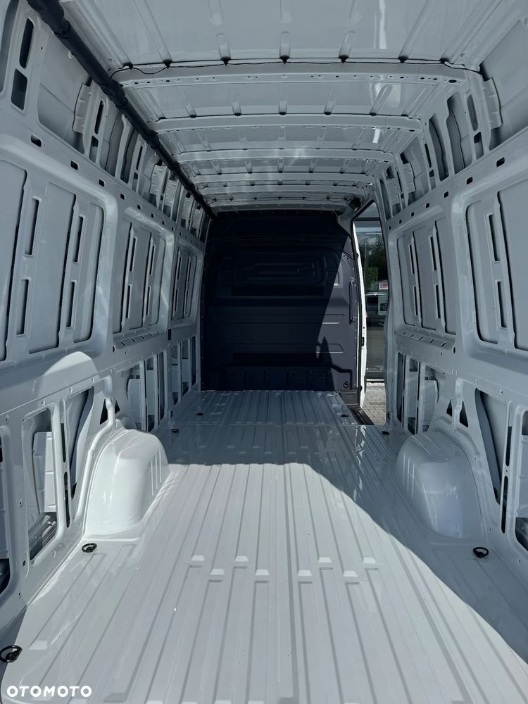 Mercedes-Benz Sprinter 317 CDI - 15