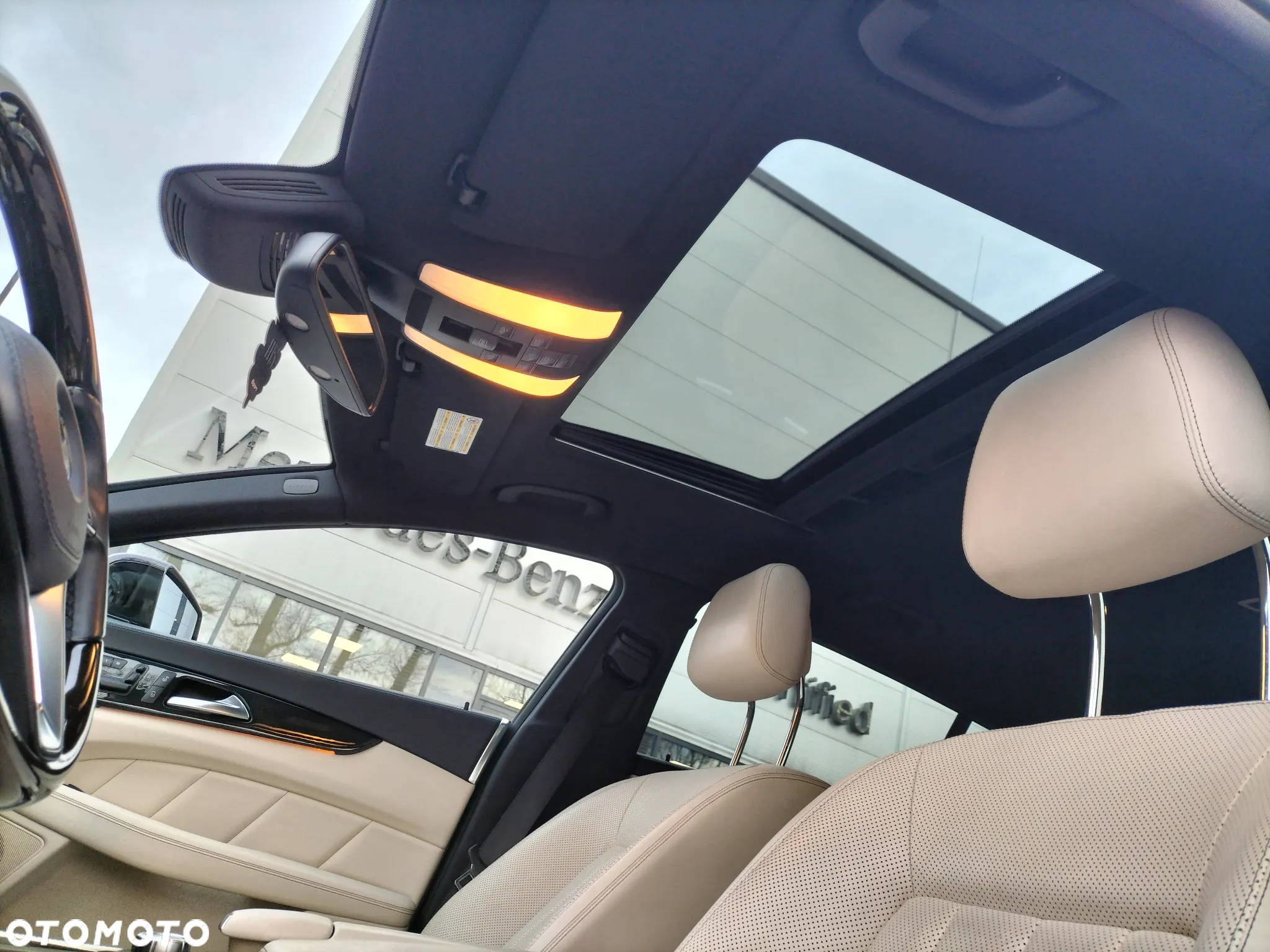 Mercedes-Benz CLS 350 CDI 4-Matic BlueEff - 33