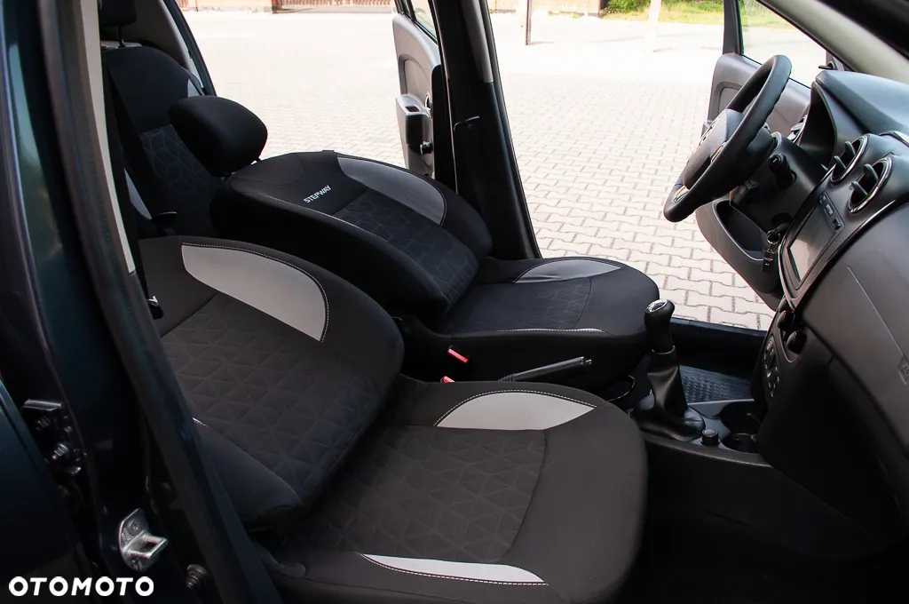 Dacia Sandero Stepway 0.9 TCe Laureate - 26