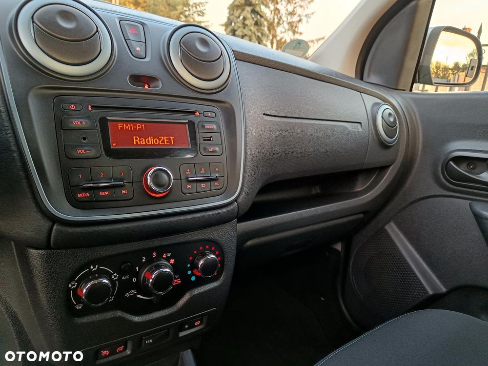 Dacia Dokker TCe 115 Stepway - 35