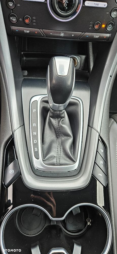 Ford Mondeo 2.0 TDCi Bi-Turbo PowerShift-Aut ST-Line - 32