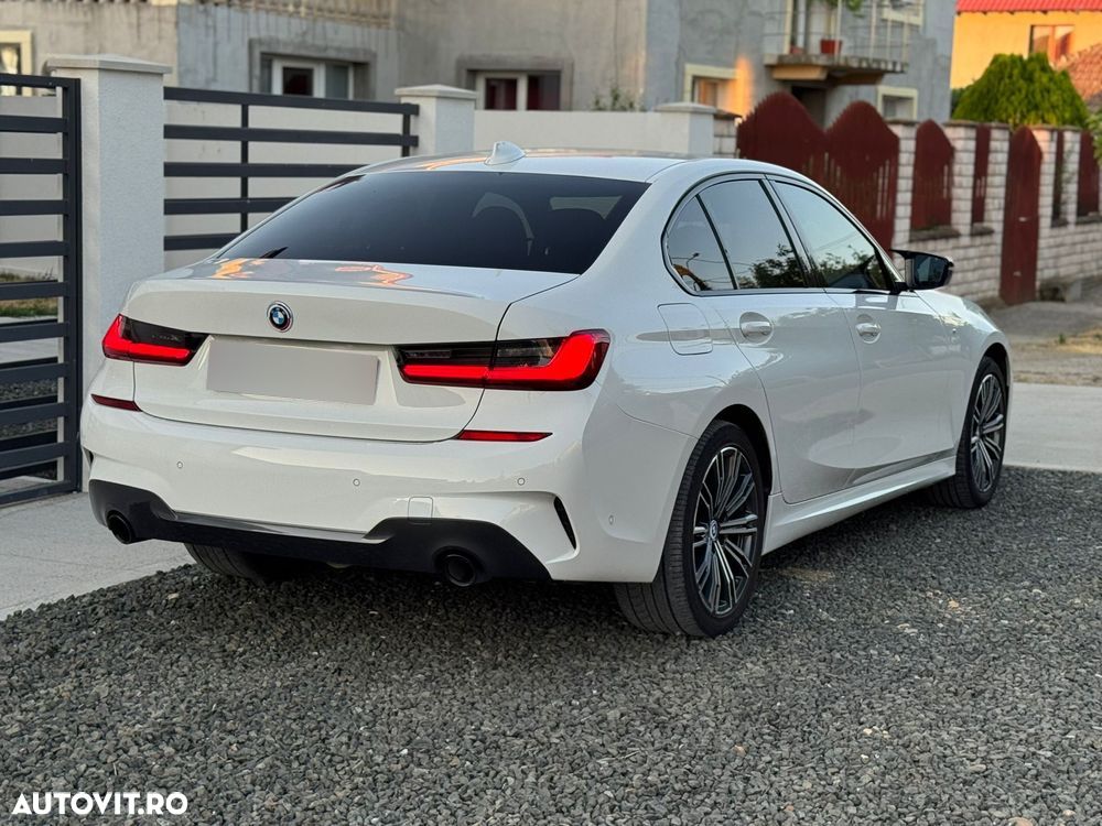 BMW Seria 3 330e Aut. M Sport - 4