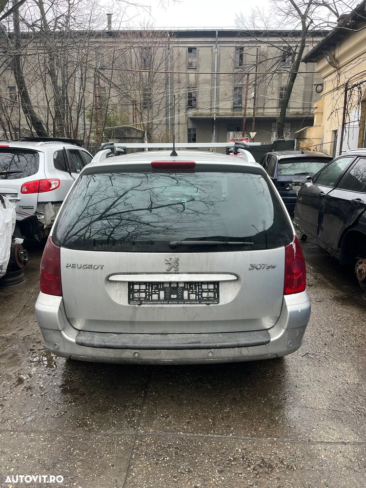 Dezmembrez Peugeot 307 SW facelift break 2006 1,6 HDI gri argintiu - 4
