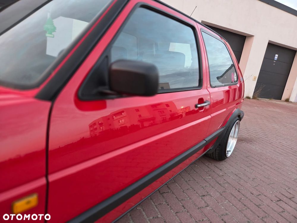 Volkswagen Golf 1.3 - 25