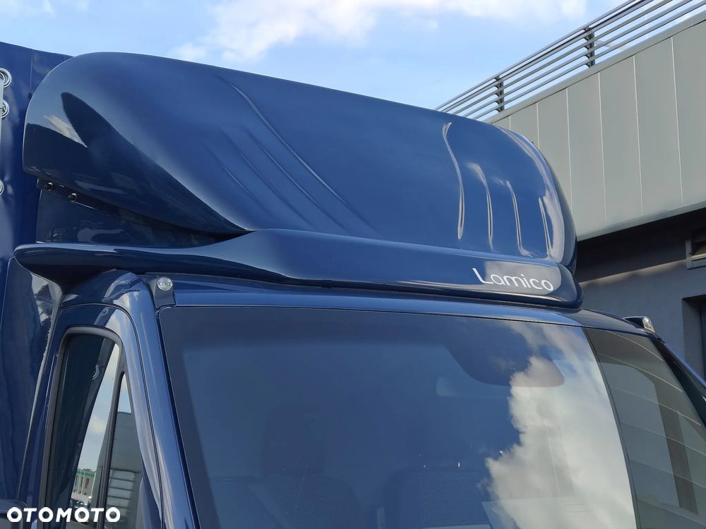 Mercedes-Benz Sprinter - 19