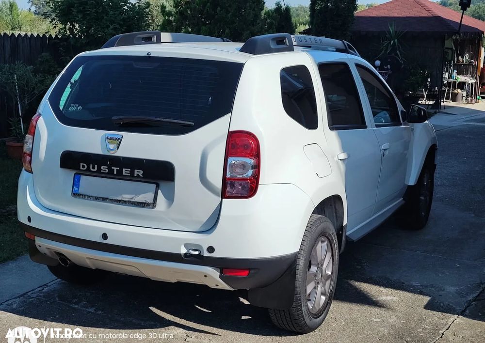 Dacia Duster 1.2 TCe 4x2 Laureate - 2