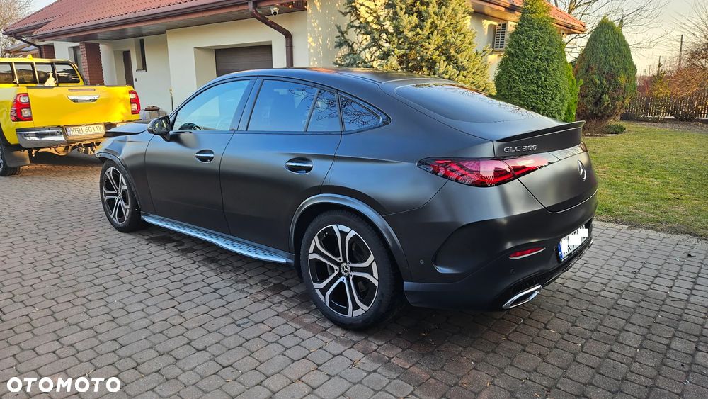 Mercedes-Benz GLC - 1