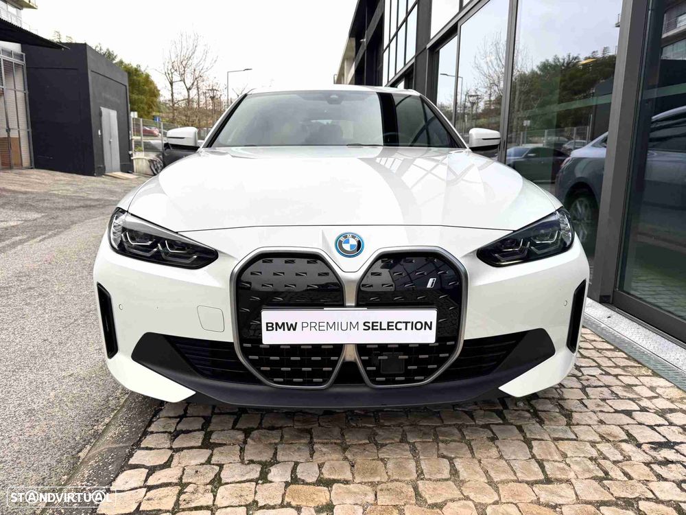 BMW i4 eDrive35 - 2