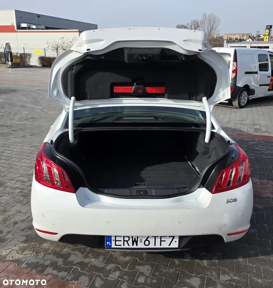 Peugeot 508 RXH 2.0 HDi HYbrid4 - 5