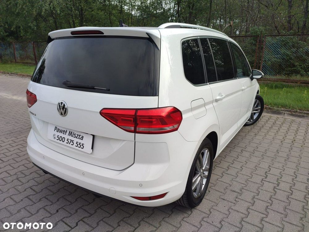 Volkswagen Touran - 37
