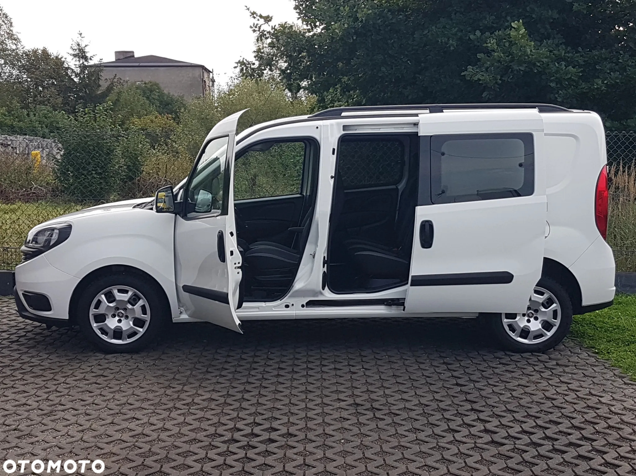Fiat Doblo 1.6 Multijet 16V Easy - 26