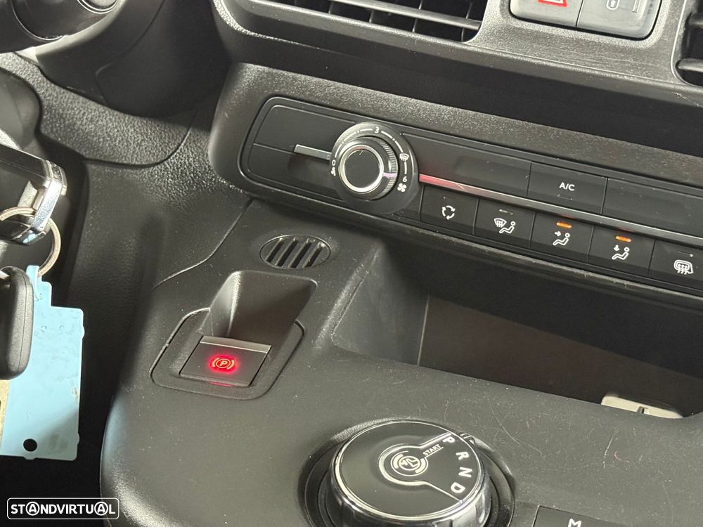 Citroën Berlingo 1.5 BlueHDi M Shine EAT8 - 42