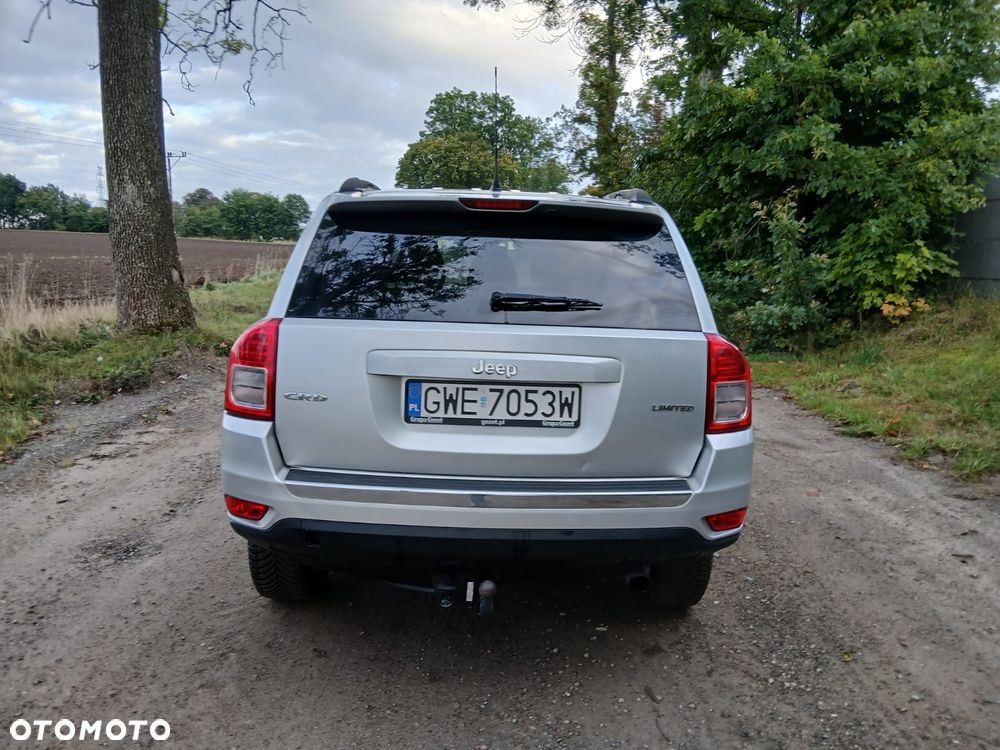 Jeep Compass - 10
