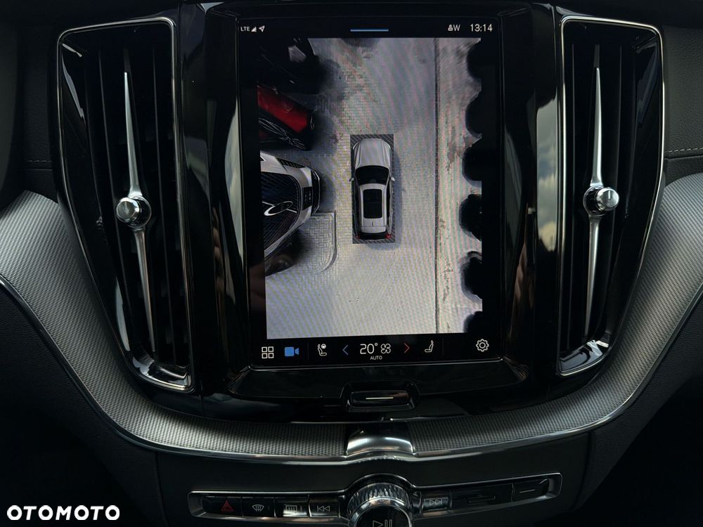 Volvo XC 60 - 22