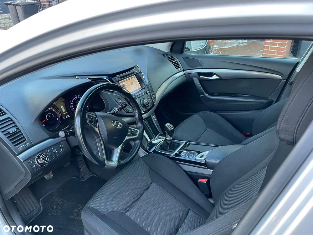 Hyundai i40 - 14