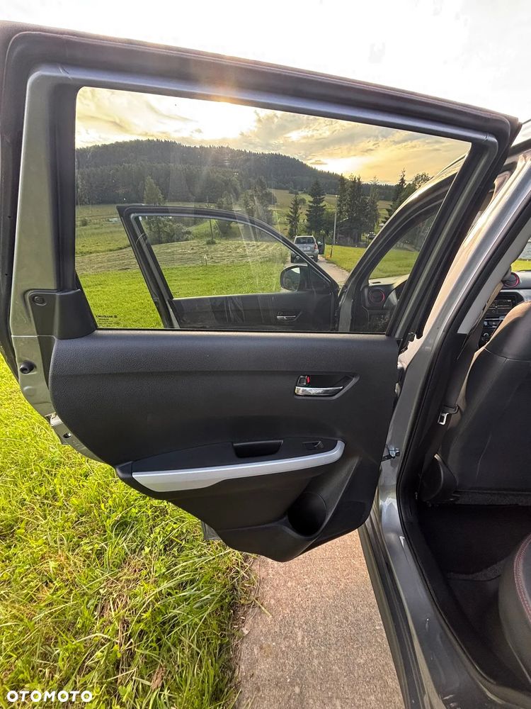 Suzuki Vitara 1.4 Boosterjet Allgrip Comfort+ - 24