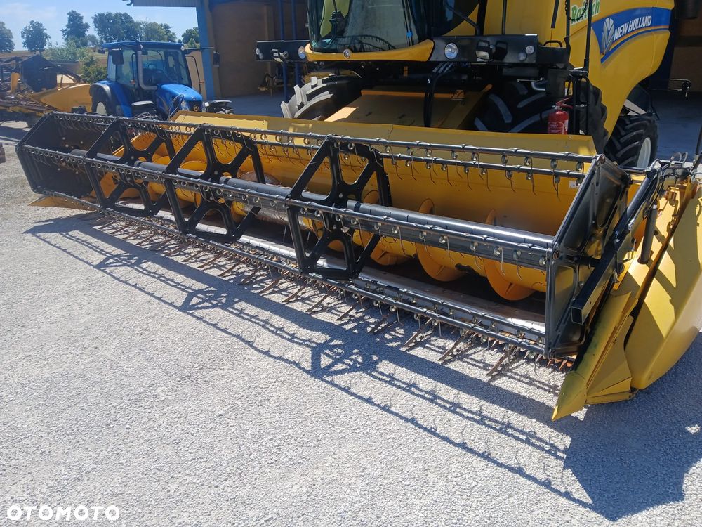 New Holland CX 6.90 - 2