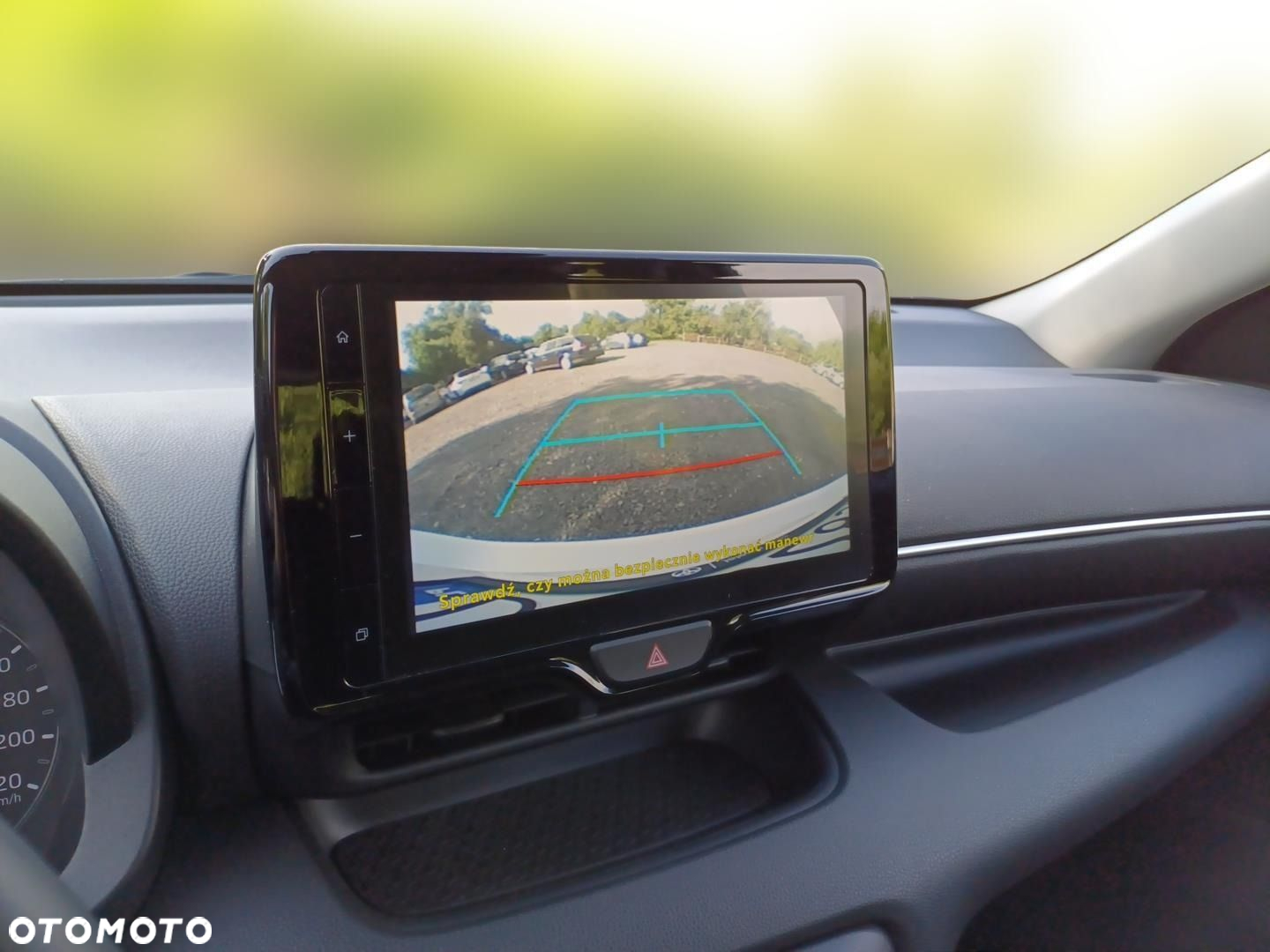 Toyota Yaris 1.5 Comfort CVT - 22