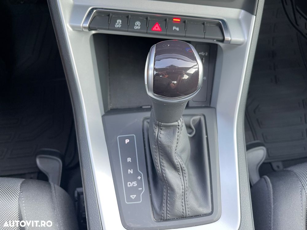 Audi Q3 2.0 35 TDI S tronic - 16