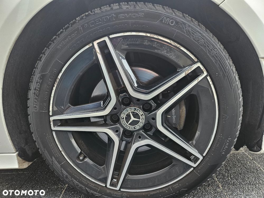 Mercedes-Benz Klasa A 200 AMG Line 7G-DCT - 25