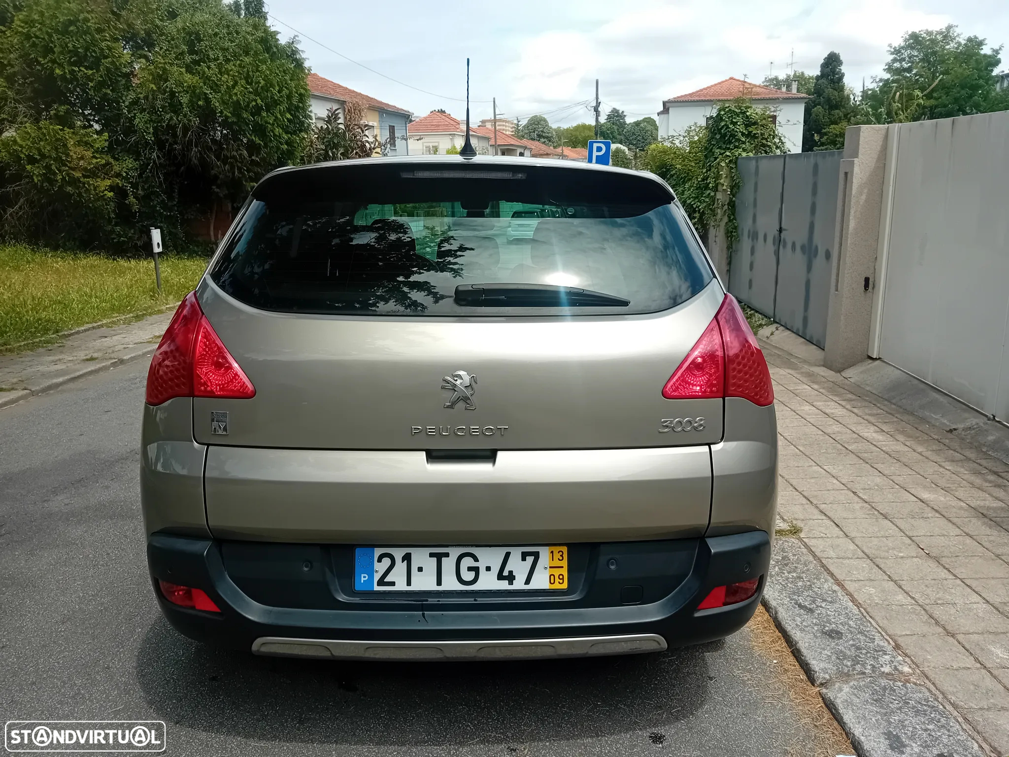 Peugeot 3008 2.0 HDi Hybrid4 102g - 23