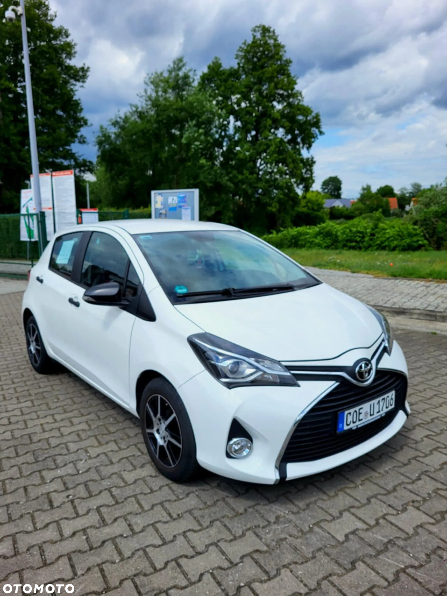 Toyota Yaris 1.0 Active - 2