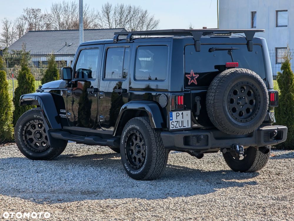 Jeep Wrangler - 9